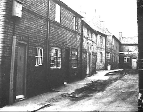 Poor Victorian Houses Slum2