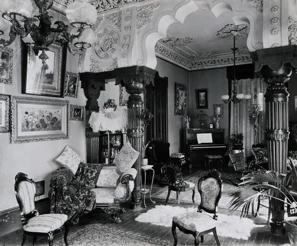 Rich Victorian Houses Interior
