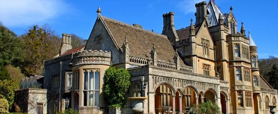 Victorian Houses Featured