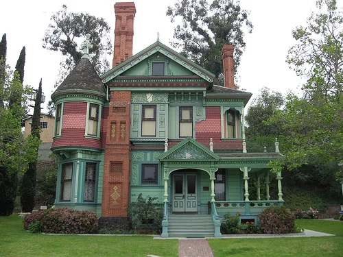 Victorian Houses Slide Show