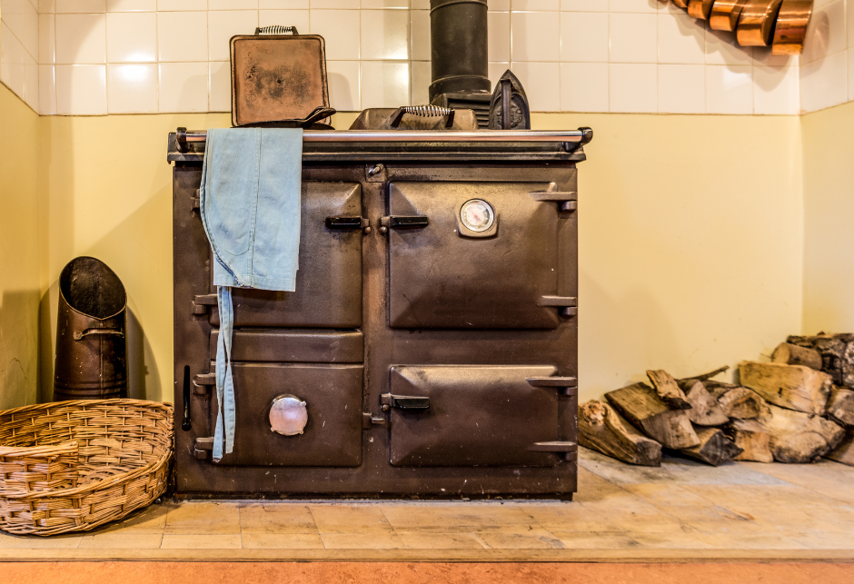 victorian-baking-cast-iron-range